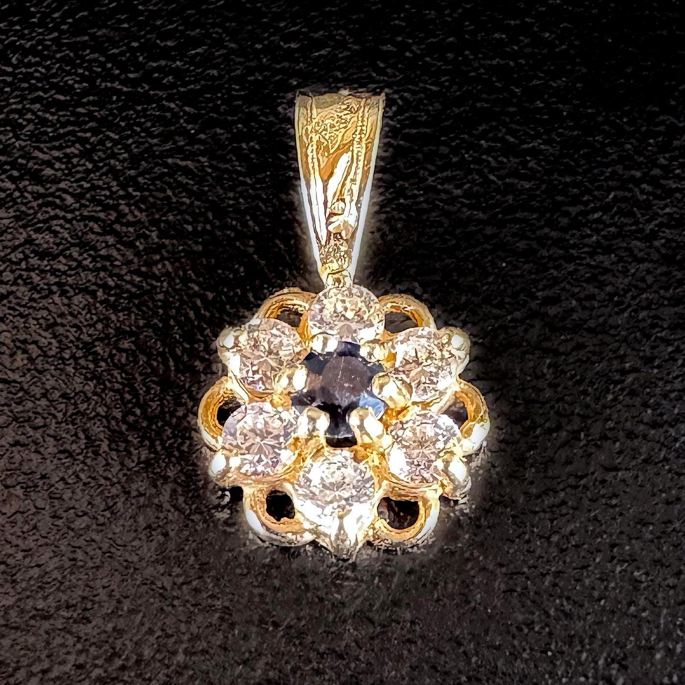 9ct Vintage Sapphire & Cubic Zirconia Cluster Pendant