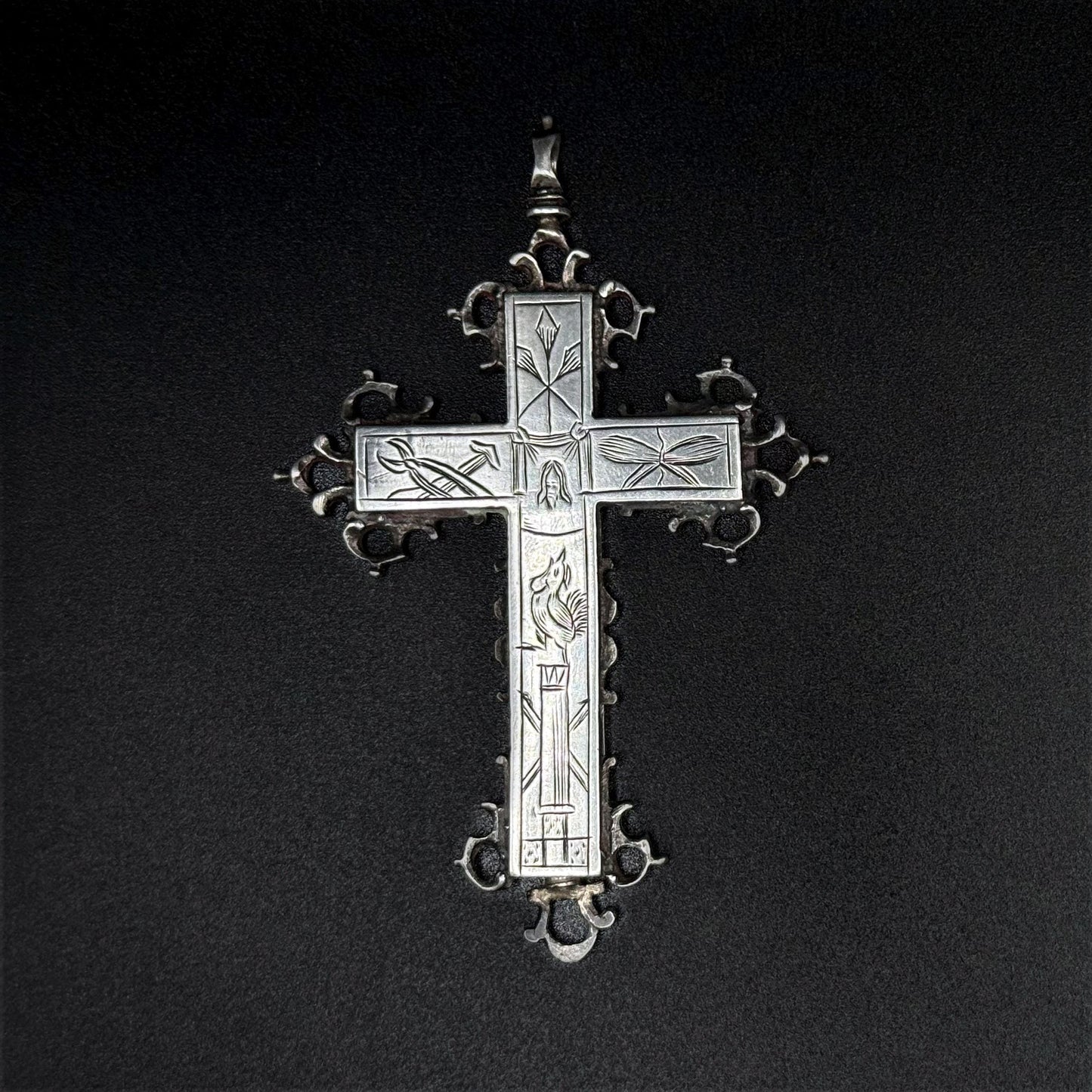17th Century Italian Silver Reliquary Crucifix