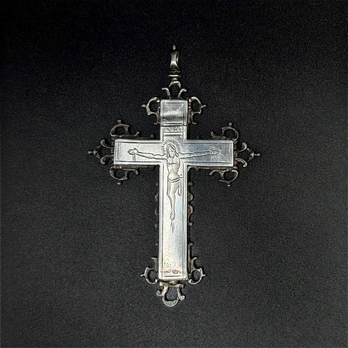 17th Century Italian Silver Reliquary Crucifix
